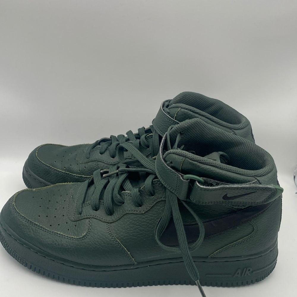 Nike Air Force 1 '07 Mid Grove Green Sneakers Size 10.5 (315123-303)